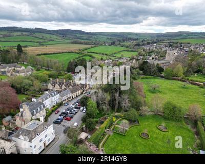 Winchcombe Market Town Gloucestershire, Großbritannien aus der Vogelperspektive im Frühling Stockfoto