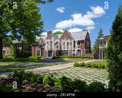 Villa am Lindell Boulevard mit Blick auf den Forest Park Stockfoto