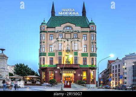 Wunderschönes Hotel im Jugendstil (Secession), 1908 im Herzen von Belgrad - Terazije-Platz, Serbien erbaut. Stockfoto