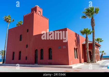 BENALMADENA, SPANIEN - 7. MAI 2023: Kulturzentrum - Castillo de El-Bil-Bil in Benalmadena, Spanien am 7. Mai 2023 Stockfoto