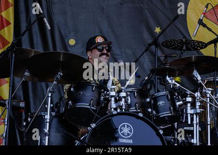 Neu Oder Neu, Usa. 30. April 2023. Cha Wa spielt Packed Congo Stage beim Jazz & Heritage Festival 2023. (Foto: Penny Collins/NurPhoto) Guthaben: NurPhoto SRL/Alamy Live News Stockfoto