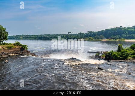 Stromschnellen auf dem Fluss Tshopo, Kisangani, DR Kongo Stockfoto