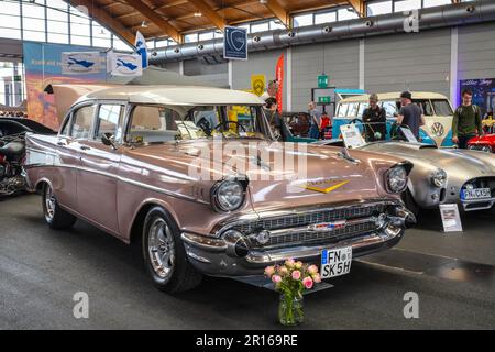 US-amerikanischer Oldtimer der Marke Chevrolet, Typ Bel Air 4-Türer Sedan, Baujahr 1957, Klassikwelt Bodensee 2023 Stockfoto