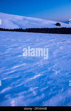 Das Hochland des Mount Kirigamine bei Twilght Stockfoto