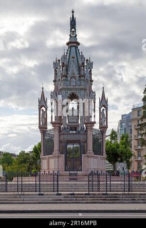 Das Brunswick-Denkmal ist ein Mausoleum, das 1879 in Genf, Schweiz, erbaut wurde, um dem Leben Karls II., Herzog von Brunswick (1804-1873), zu gedenken. Stockfoto