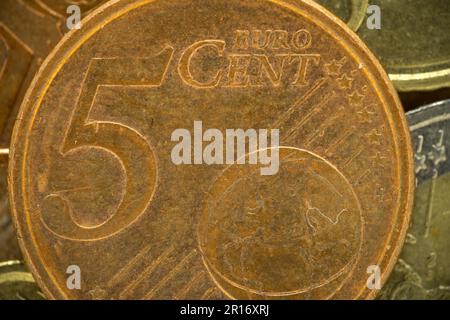 5-Cent-Münze (Euro). Rückseite, Makro-Nahaufnahme Stockfoto