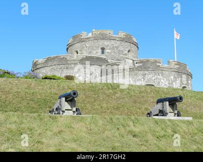 England, Cornwall Mawes Castle und Kanonen. Stockfoto