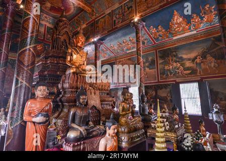 Wat Phnom ist ein buddhistischer Tempel in Phnom Penh, Kambodscha. Es ist die höchste religiöse Struktur in der Stadt. Stockfoto