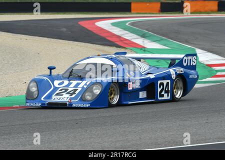 Scarperien, 2. April 2023: Rondeau M382. Jahr 1982 Ex Henri Pescarolo in Aktion während Mugello Classic 2023 auf dem Mugello Circuit in Italien. Stockfoto