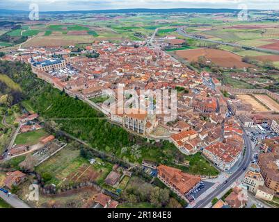 Panoramablick aus der Vogelperspektive auf die Provinz Lerma Burgos in Spanien Stockfoto