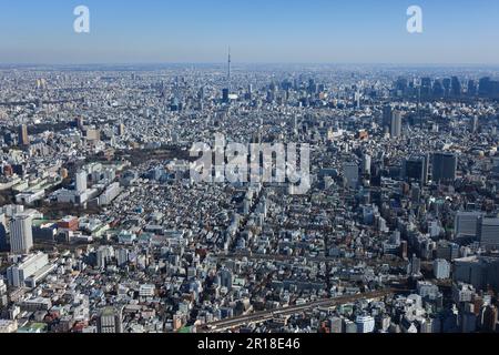 Shin Okubo Station Luftaufnahme aus der West Suidobashi, Skytree Gegend Stockfoto