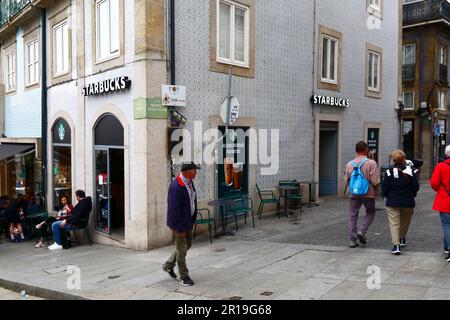 Starbucks Café auf der Pracala da Liberdade, Porto/Porto, Portugal Stockfoto