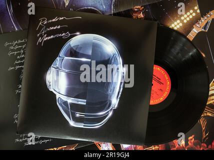 Les Sables d'Olonne, Frankreich - 12. 2023. Mai - Vinyl von Daft Punk, Random Access Memories 10. Jubiläumsausgabe ab 12. 2023. Mai. Stockfoto