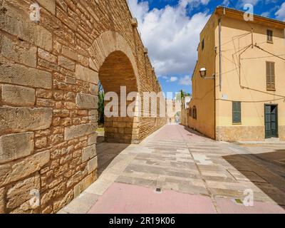 Stadtmauern von Alcudia an der Nordostküste Mallorcas auf den Balearen Spaniens Stockfoto