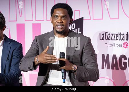 Mailand, Italien - 12 2023. Mai - Samuel Eto'o Gast in einer Talkshow der Mailänder Fußballwoche, die von La Gazzetta dello Sport Credit: Kines Milano/Alamy Live News ausgerichtet wird Stockfoto