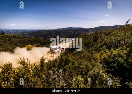 Matosinhos, Portugal. 12. Mai 2023. 69 Kalle ROVANPERA (FIN), Jonne HALTTUNEN (FIN), TOYOTA GAZOO RACING WRT, TOYOTA Yaris Rally1 Hybrid, WRC, Action während der Rally de Portugal 2023, 5. Runde der WRC World Rally Car Championship 2023, vom 11. Bis 14. Mai 2023 in Matosinhos, Portugal - Foto Nikos Katikis/DPPI Credit: DPPI Media/Alamy Live News Stockfoto