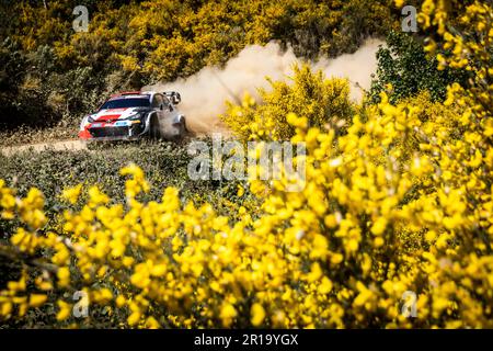 Matosinhos, Portugal. 12. Mai 2023. 69 Kalle ROVANPERA (FIN), Jonne HALTTUNEN (FIN), TOYOTA GAZOO RACING WRT, TOYOTA Yaris Rally1 Hybrid, WRC, Action während der Rally de Portugal 2023, 5. Runde der WRC World Rally Car Championship 2023, vom 11. Bis 14. Mai 2023 in Matosinhos, Portugal - Foto Nikos Katikis/DPPI Credit: DPPI Media/Alamy Live News Stockfoto