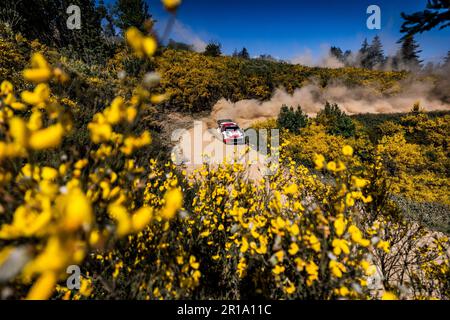 Matosinhos, Portugal. 12. Mai 2023. 69 Kalle ROVANPERA (FIN), Jonne HALTTUNEN (FIN), TOYOTA GAZOO RACING WRT, TOYOTA Yaris Rally1 Hybrid, WRC, Action während der Rally de Portugal 2023, 5. Runde der WRC World Rally Car Championship 2023, vom 11. Bis 14. Mai 2023 in Matosinhos, Portugal - Foto Nikos Katikis/DPPI Credit: DPPI Media/Alamy Live News Stockfoto