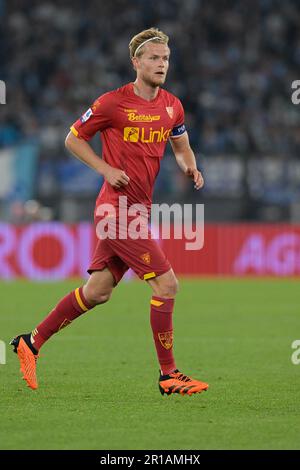 Stadio Olimpico, Rom, Italien. 12. Mai 2023. Italienischer Fußball der Serie A; Lazio gegen Lecce; Morten Hjulmand von US Lecce Credit: Action Plus Sports/Alamy Live News Stockfoto