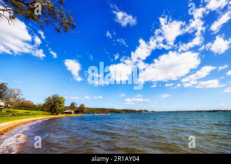 Lake Macquarie Waters im Murrays Beach Resort Küstenstadt am Seeufer in Australien. Stockfoto