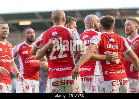 Warrington, Cheshire, England, 12. Mai 2023. Hull KR feiert Kane Linnett TRY während der Warrington Wolves V Hull Kingston Rovers im Halliwell Jones Stadium, der Betfred Super League. (Bild: ©Cody Froggatt/Alamy Live News) Stockfoto