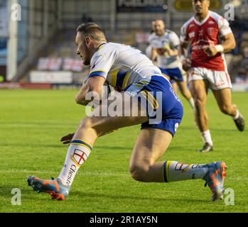 Warrington, Cheshire, England, 12. Mai 2023. Der Ben Currie von Warrington erzielt seinen Versuch während der Warrington Wolves V Hull Kingston Rovers im Halliwell Jones Stadium, der Betfred Super League. (Bild: ©Cody Froggatt/Alamy Live News) Stockfoto