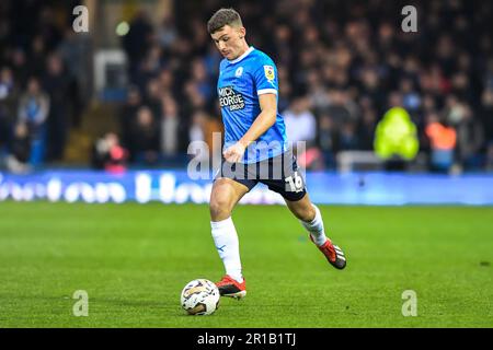 Peterborough, Großbritannien. 12. Mai 2023 Harrison Burrows (16 Peterborough United) während der Sky Bet League 1 spielen Sie am Freitag, den 12. Mai 2023, die Halbfinale 1. zwischen Peterborough und Sheffield am Mittwoch in der London Road, Peterborough, ab. (Foto: Kevin Hodgson | MI News) Guthaben: MI News & Sport /Alamy Live News Stockfoto