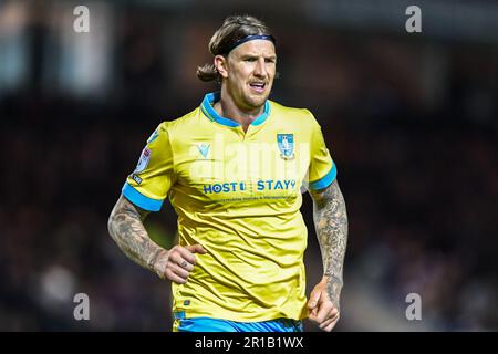 Peterborough, Großbritannien. 12. Mai 2023 Aden Flint (44 Sheffield Wednesday) während der Sky Bet League 1 spielen Sie am Freitag, den 12. Mai 2023, die Halbfinale 1. zwischen Peterborough und Sheffield am Mittwoch in der London Road, Peterborough, ab. (Foto: Kevin Hodgson | MI News) Guthaben: MI News & Sport /Alamy Live News Stockfoto