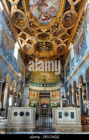 Innere der zweiten Basilika San Clemente al Laterano, Rom, Italien Stockfoto