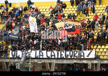 Benevento, Italien. 13. Mai 2023. Fans von Benevento während Benevento Calcio vs Modena FC, italienisches Fußballspiel der Serie B in Benevento, Italien, Mai 13 2023 Kredit: Independent Photo Agency/Alamy Live News Stockfoto