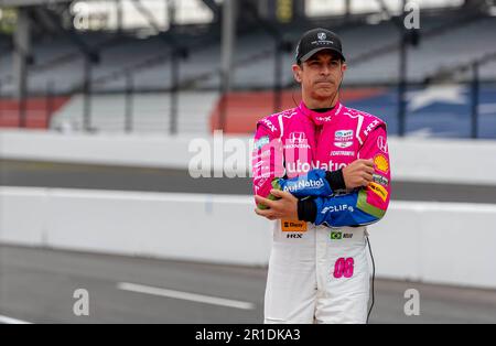 Indianapolis, USA. 12. Mai 2023. DER INDYCAR-Fahrer HELIO CASTRONEVES (06) aus Sao Paulo, Brasilien, qualifiziert sich für den GMR Grand Prix auf dem Indianapolis Motor Speedway in Indianapolis, USA. (Kreditbild: © Walter G. Arce Sr./ZUMA Press Wire) NUR REDAKTIONELLE VERWENDUNG! Nicht für den kommerziellen GEBRAUCH! Stockfoto