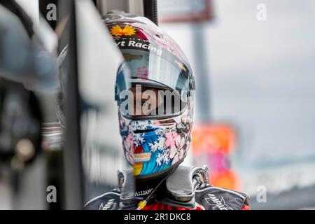 Indianapolis, USA. 12. Mai 2023. DER INDYCAR-Fahrer SANTINO FERRUCCI (14) aus Woodbury, Connecticut, qualifiziert sich für den GMR Grand Prix auf dem Indianapolis Motor Speedway in Indianapolis, USA. (Kreditbild: © Walter G. Arce Sr./ZUMA Press Wire) NUR REDAKTIONELLE VERWENDUNG! Nicht für den kommerziellen GEBRAUCH! Stockfoto