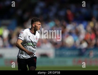 Bolton, Großraum Manchester, Großbritannien. 13. Mai 2023; University of Bolton Stadium, Bolton, Greater Manchester, England; League One Play Off Football, Semi Final, First Leg, Bolton Wanderers versus Barnsley; Dion Charles of Bolton Wanderers Credit: Action Plus Sports Images/Alamy Live News Stockfoto