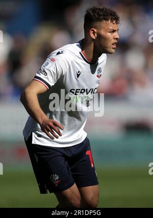 Bolton, Großraum Manchester, Großbritannien. 13. Mai 2023; University of Bolton Stadium, Bolton, Greater Manchester, England; League One Play Off Football, Semi Final, First Leg, Bolton Wanderers versus Barnsley; Dion Charles of Bolton Wanderers Credit: Action Plus Sports Images/Alamy Live News Stockfoto