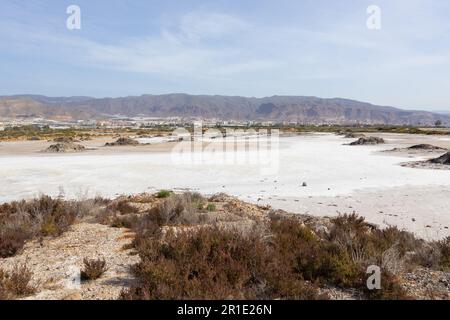 Verlassene Salzseen, jetzt Teil eines neuen Naturschutzgebiets, roquetas de mar, almeria, spanien Stockfoto