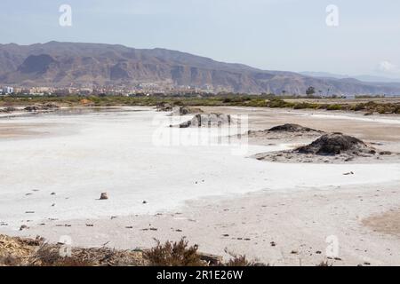 Verlassene Salzseen, jetzt Teil eines neuen Naturschutzgebiets, roquetas de mar, almeria, spanien Stockfoto