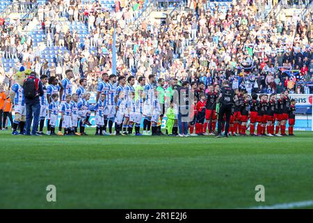 Heerenveen, Niederlande. 13. Mai 2023. HEERENVEEN, NIEDERLANDE - 13. MAI: Spieler beider Seiten während des niederländischen Eredivisie-Spiels zwischen SC Heerenveen und Excelsior Rotterdam im Abe Lenstra Stadion am 13. Mai 2023 in Heerenveen, Niederlande (Foto von Pieter van der Woude/Orange Pictures) Guthaben: Orange Pics BV/Alamy Live News Stockfoto