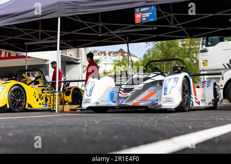 Pau, Frankreich. 12. Mai 2023. Paddock Mechaniker, Mekaniker, Mechaniker während der 2. Runde des Sprint Cup von Funyo Sportproto 2023, vom 12. Bis 14. Mai 2023 auf dem Circuit de Pau-Ville in Pau, Frankreich - Photo Damien Doumergue/DPPI Credit: DPPI Media/Alamy Live News Stockfoto