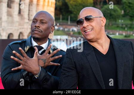 Rom, Italien. 12. Mai 2023. Tyrese Gibson und Vin Diesel bei der Premiere des Kinofilms 'Fast X' am Kolosseum. Rom, 12.05.2023 Kredit: Geisler-Fotopress GmbH/Alamy Live News Stockfoto