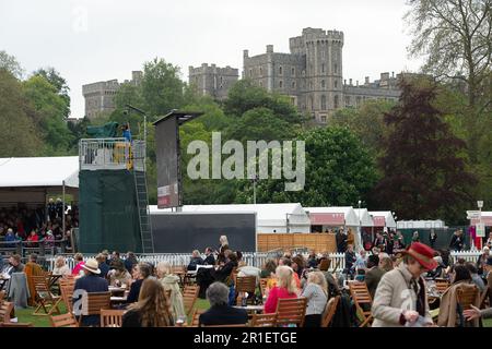 Windsor, Berkshire, Großbritannien. 13. Mai 2023. Es war ein weiterer sehr geschäftiger Tag bei der Royal Windsor Horse Show auf dem privaten Gelände von Windsor Castle. Dieses Jahr feiert die Royal Windsor Horse Show 80 Jahre. Die Show war immer ein großer Favorit der verstorbenen Königin Elizabeth II Kredit: Maureen McLean/Alamy Live News Stockfoto