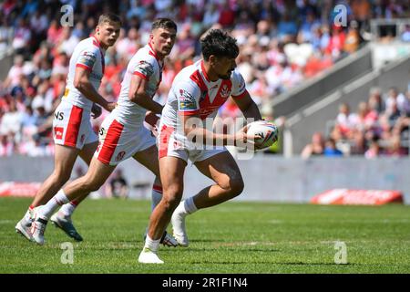 St. Helens, England - 13. Mai 2023 - James Bell von St. Helens. Rugby League Betfred Super League Runde 12, St. Helens gegen Salford Red Devils im Totally Wicked Stadium, St. Helens, Großbritannien Stockfoto