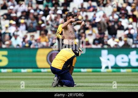 Melbourne, Australien, 26. Dezember 2021. MELBOURNE, AUSTRALIEN - 26. DEZEMBER: Anti-Regierungs-Protestspieler auf dem Melbourne Cricket Ground am 26. Dezember 2021 in Melbourne, Australien, während des Boxing Day Test Match in der Ashes-Serie zwischen Australien und England. (Foto: Dave Hewison/Speed Media) Kredit: Dave Hewison/Speed Media/Alamy Live News/Alamy Live News Stockfoto