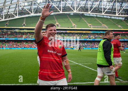 Dublin, Irland. 14. Mai 2023. Josh Wycherley aus Munster feiert nach dem Halbfinalspiel der United Rugby Championship zwischen Leinster Rugby und Munster Rugby am 13. Mai 2023 im Aviva Stadium in Dublin, Irland (Foto: Andrew SURMA/Credit: SIPA USA/Alamy Live News) Stockfoto