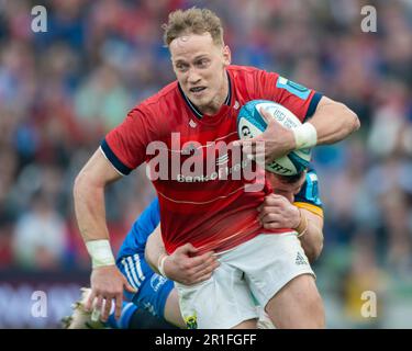 Dublin, Irland. 14. Mai 2023. Mike Haley von Munster während des Halbfinalspiels der United Rugby Championship zwischen Leinster Rugby und Munster Rugby am Aviva Stadium in Dublin, Irland, am 13. Mai 2023 (Foto: Andrew SURMA/Credit: SIPA USA/Alamy Live News Stockfoto