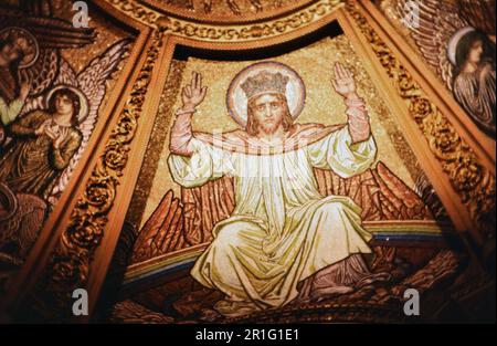 St. Paul's Cathedral, die American Memorial Chapel, Mosaik mit Jesus Christus und den Engeln Ca. 1980 Stockfoto