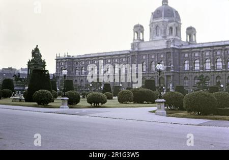 Maria Theresa-Denkmal in Wien ca. 1972 Stockfoto