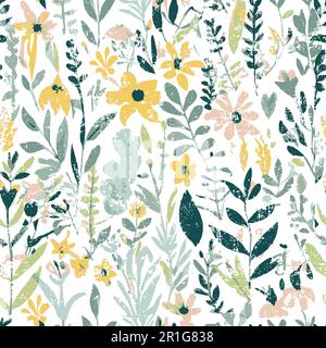 Blühendes, nahtloses Muster in Sommergelb und rosa Wiese. Viele verschiedene wilde violette Blumen, Knospen, Blätter, Stiele auf dem Feld. Liberty Millefleurs. Stockfoto