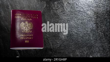Zusammensetzung mit polnischem Pass. Personenidentifikation der Europäischen Union Stockfoto