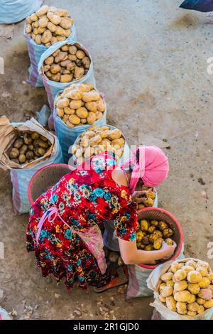 SAMARKAND, Usbekistan - 10. MAI 2019: siab Basar im Zentrum von Samarkand, Usbekistan Stockfoto