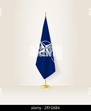 NATO-Flagge auf Flaggenstand. Vektordarstellung. Stock Vektor